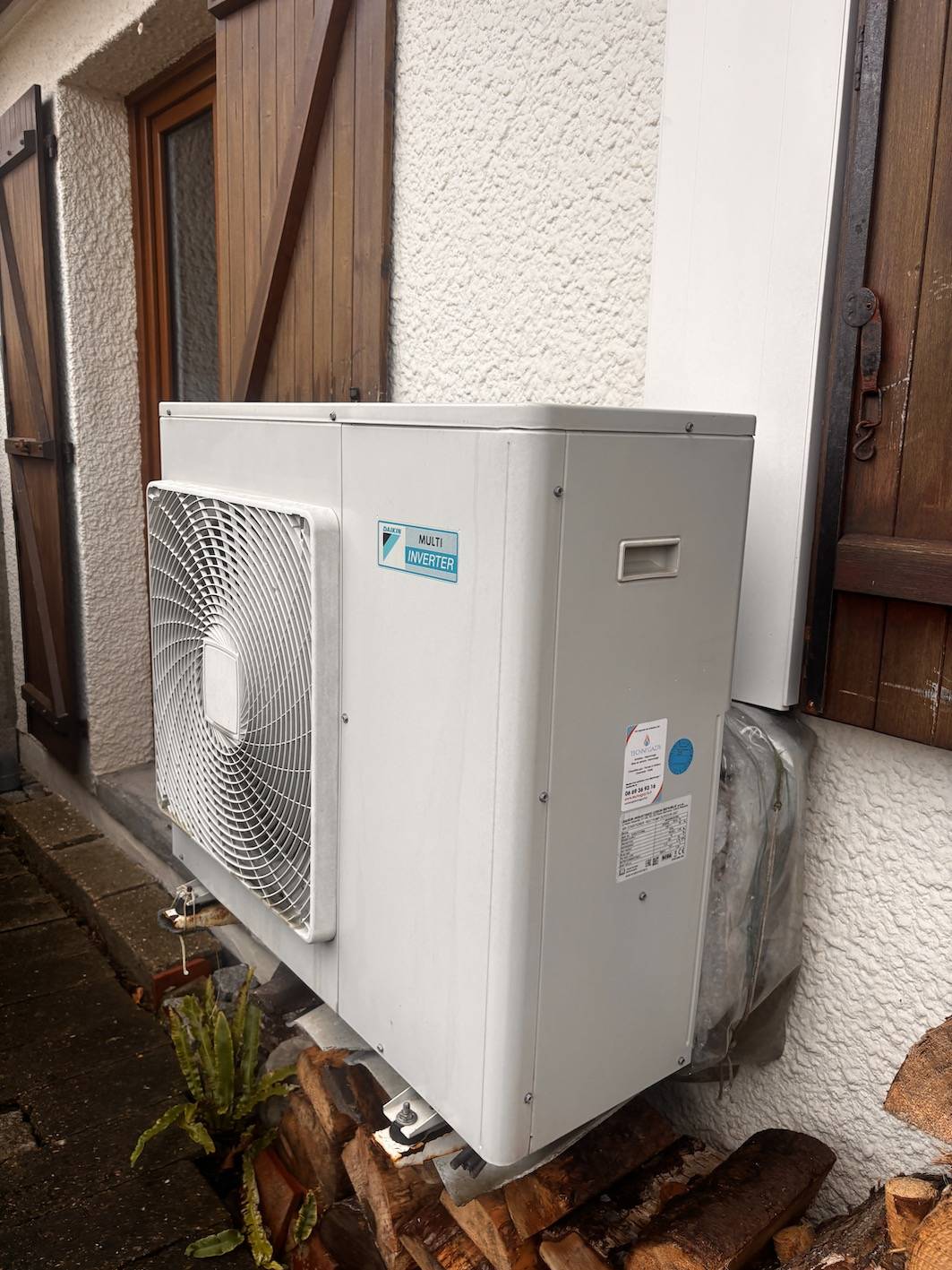 Entretien complet d’une climatisation air/air dans une maison à Bolbec.