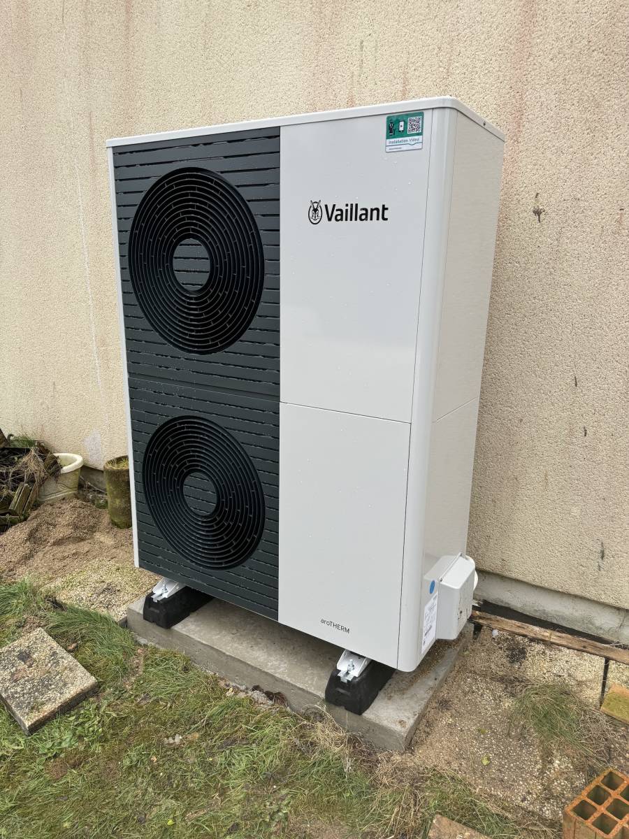 Installation d’une pompe à chaleur air/eau en maison individuelle à Saint-Romain-de-Colbosc