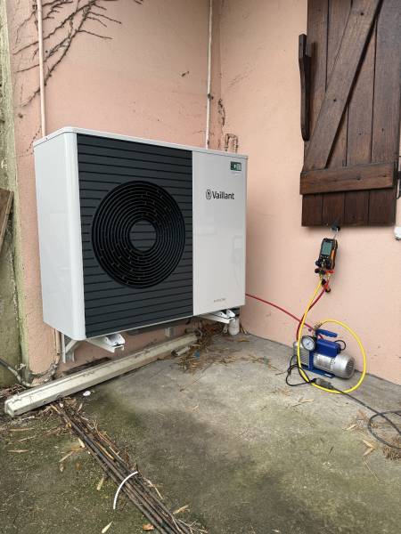 Réglage d’une pompe à chaleur air/eau neuve lors de sa mise en service à Gonfreville-l’Orcher