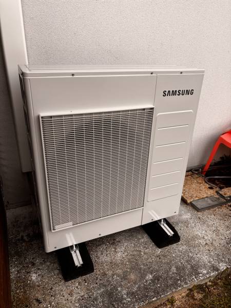 Dépannage d’une PAC air/air à Lillebonne pour comprendre l’origine réelle d’une panne de chauffage.