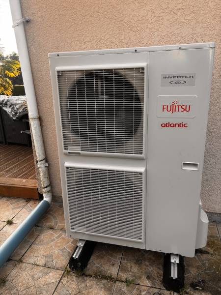 Mise en service PAC air/eau à Rolleville : points à vérifier avant de valider la fin de chantier et repartir avec une installation bien réglée.